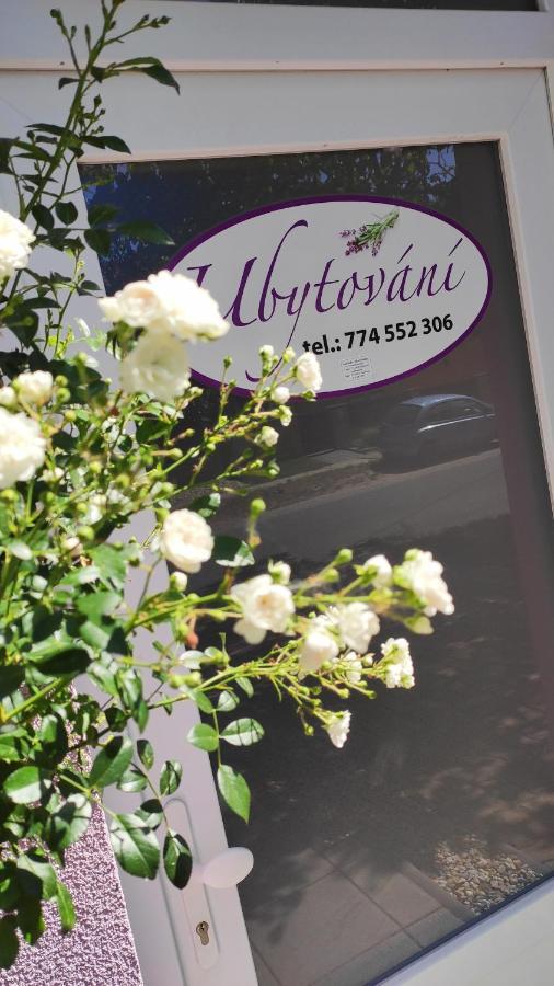 Apartman Cafe U Kordulky Ratiskovice Екстериор снимка