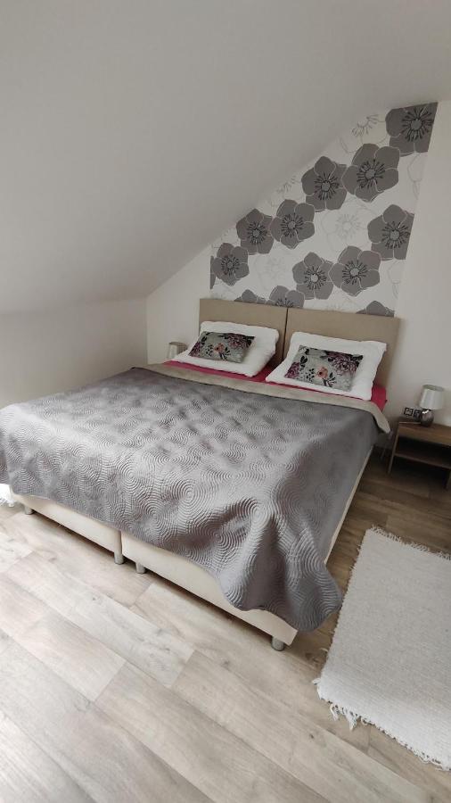 Apartman Cafe U Kordulky Ratiskovice Екстериор снимка